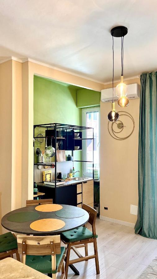 New Apartment, Near Metro Monte Grappa Turin Bagian luar foto