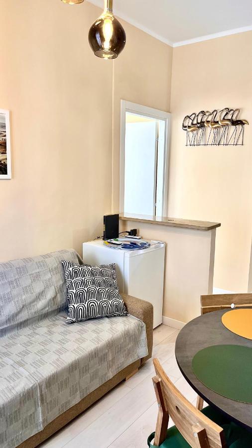 New Apartment, Near Metro Monte Grappa Turin Bagian luar foto